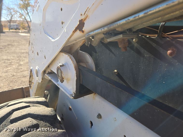 image for item DV6554 2008 Bobcat S185 skid steer loader