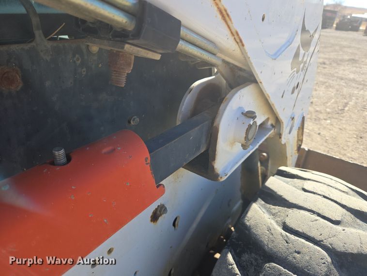 image for item DV6554 2008 Bobcat S185 skid steer loader