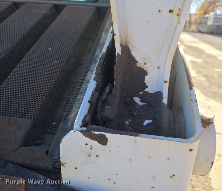 image for item DV6554 2008 Bobcat S185 skid steer loader