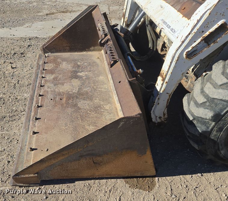 image for item DV6554 2008 Bobcat S185 skid steer loader