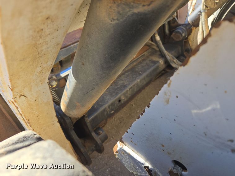 image for item DV6554 2008 Bobcat S185 skid steer loader