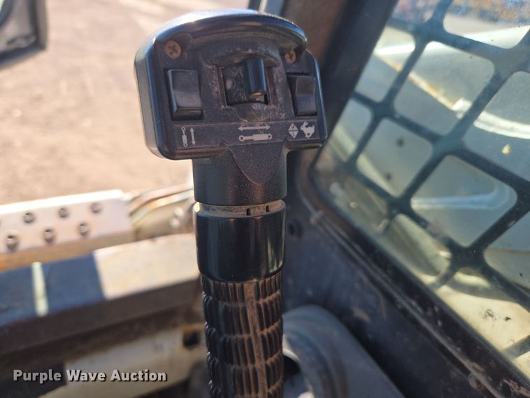 image for item DV6554 2008 Bobcat S185 skid steer loader