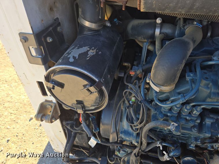 image for item DV6554 2008 Bobcat S185 skid steer loader