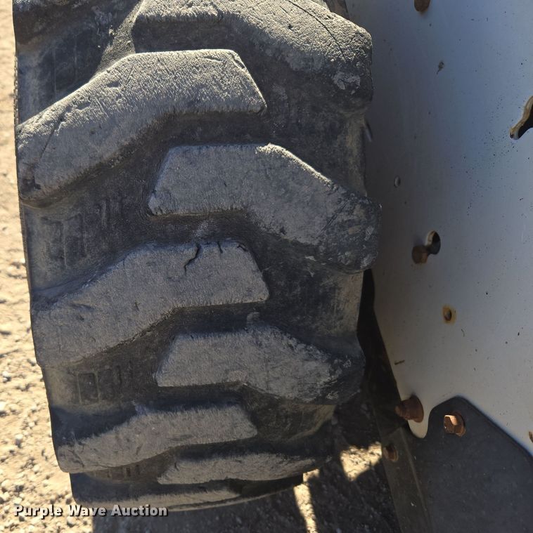 image for item DV6554 2008 Bobcat S185 skid steer loader