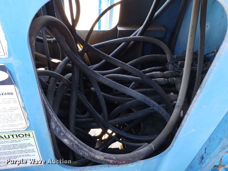 image for item DV6558 1995 Freightliner FL80 crane truck