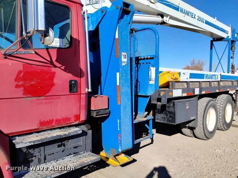 image for item DV6558 1995 Freightliner FL80 crane truck