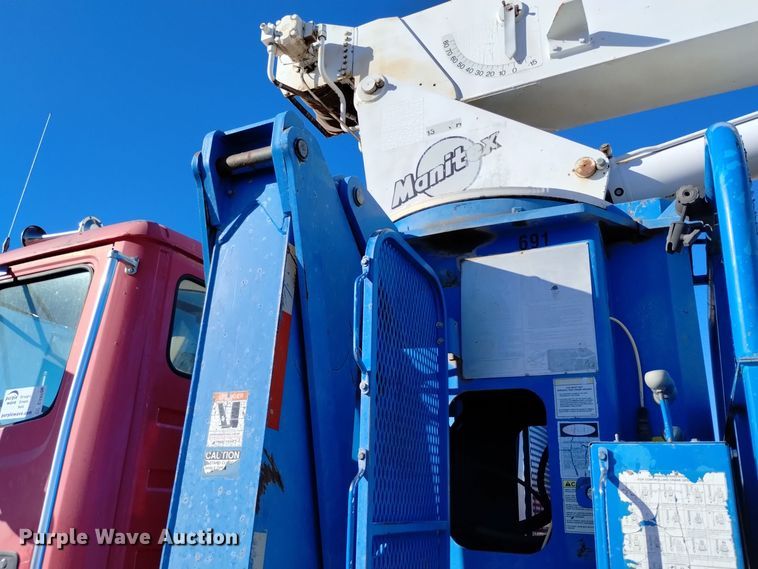 image for item DV6558 1995 Freightliner FL80 crane truck