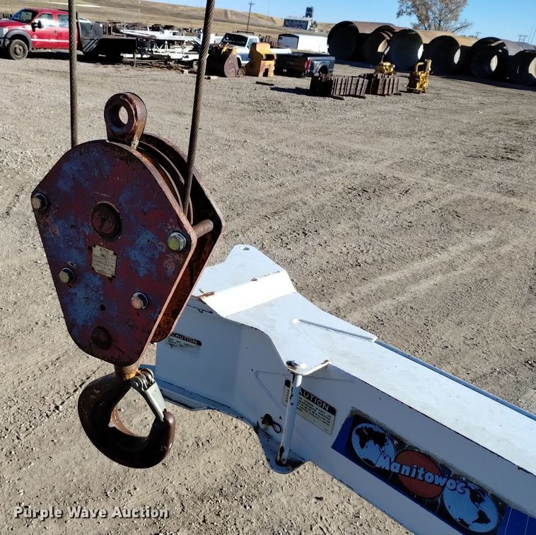 image for item DV6558 1995 Freightliner FL80 crane truck