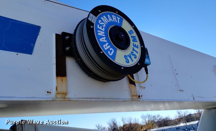 image for item DV6558 1995 Freightliner FL80 crane truck