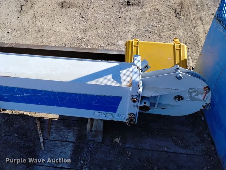 image for item DV6558 1995 Freightliner FL80 crane truck