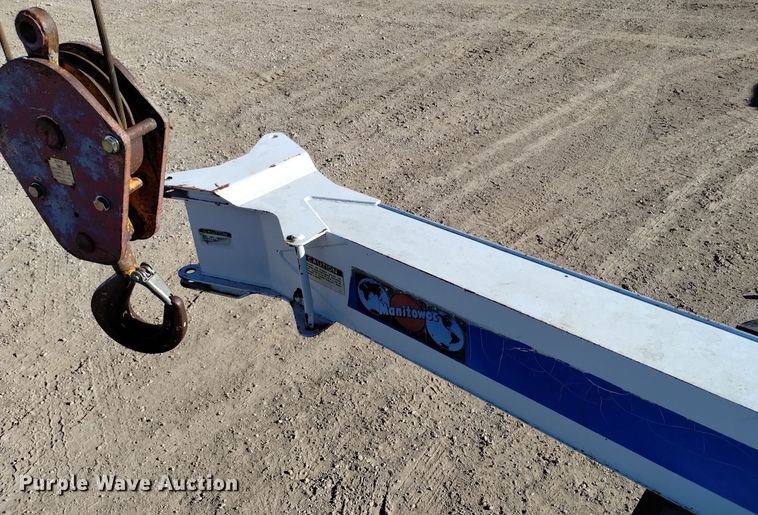 image for item DV6558 1995 Freightliner FL80 crane truck