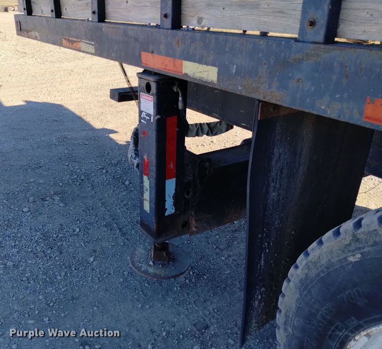 image for item DV6558 1995 Freightliner FL80 crane truck