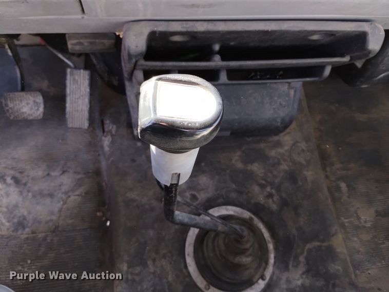 image for item DV6558 1995 Freightliner FL80 crane truck