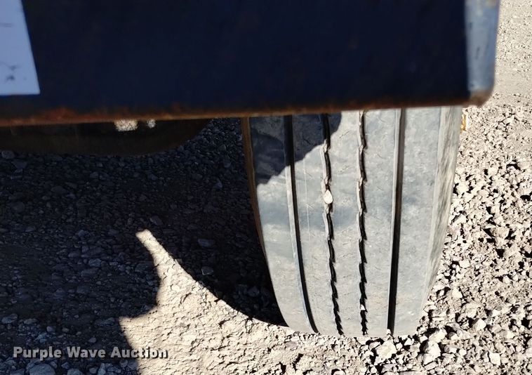 image for item DV6558 1995 Freightliner FL80 crane truck