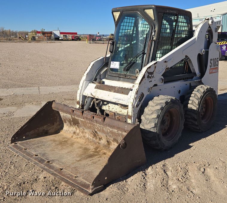 image for item DV6560 2007 Bobcat S185 skid steer loader