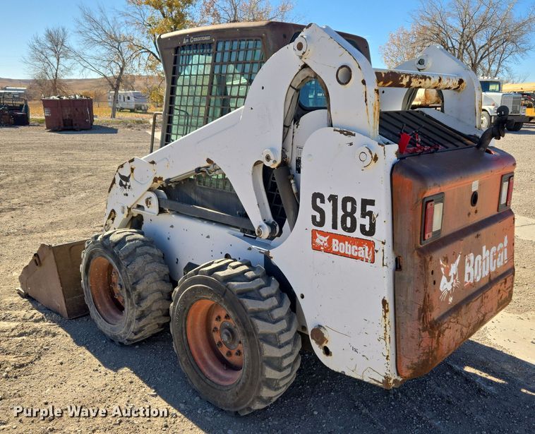 image for item DV6560 2007 Bobcat S185 skid steer loader