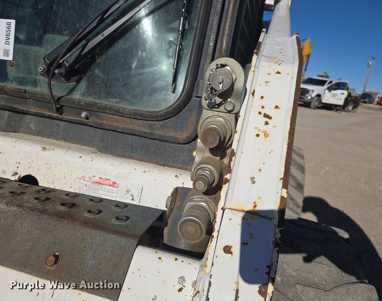 image for item DV6560 2007 Bobcat S185 skid steer loader
