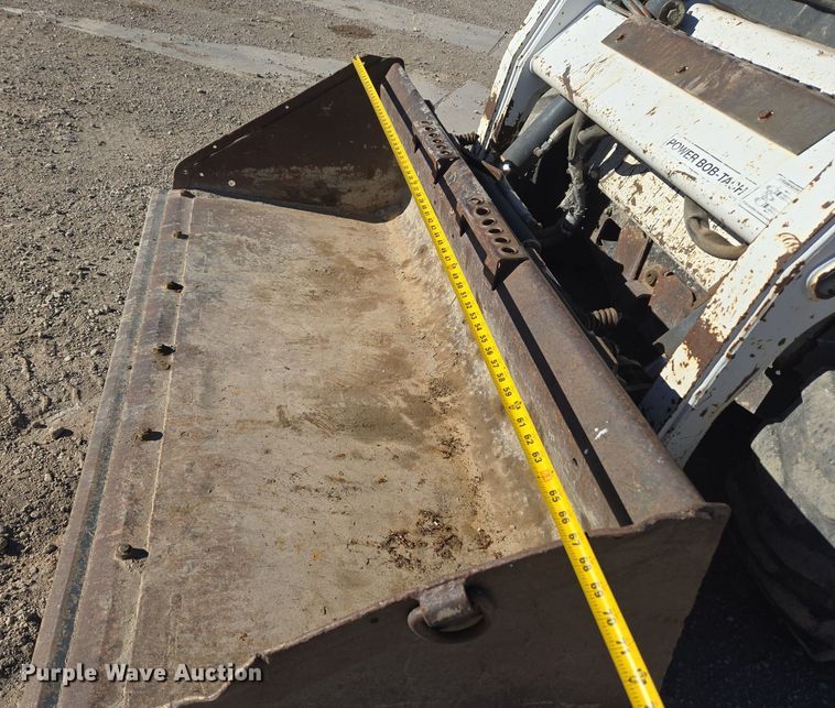 image for item DV6560 2007 Bobcat S185 skid steer loader