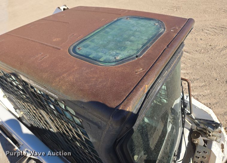 image for item DV6560 2007 Bobcat S185 skid steer loader