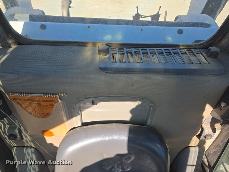 image for item DV6560 2007 Bobcat S185 skid steer loader