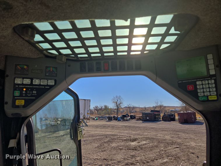 image for item DV6560 2007 Bobcat S185 skid steer loader