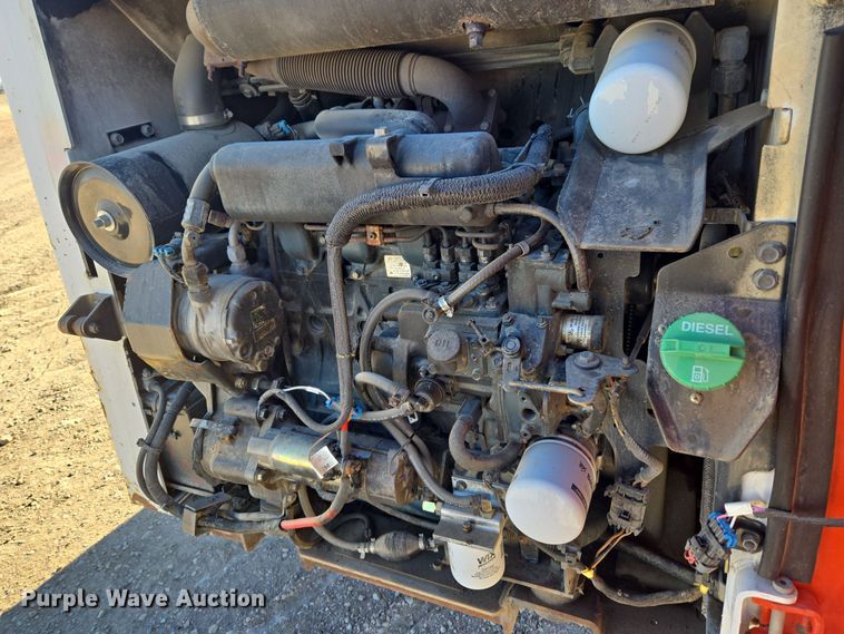 image for item DV6560 2007 Bobcat S185 skid steer loader