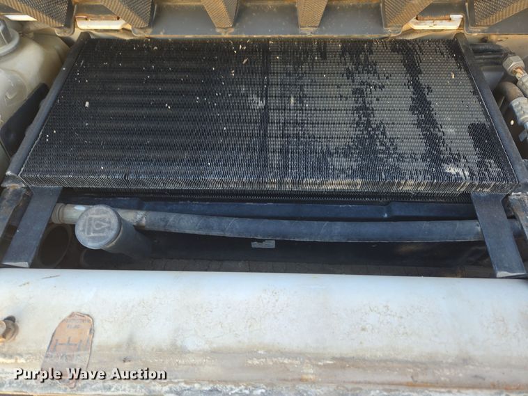 image for item DV6560 2007 Bobcat S185 skid steer loader