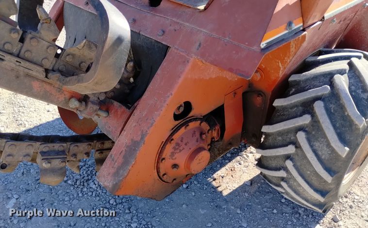 image for item DV6561 1981 Ditch Witch 2300 trencher