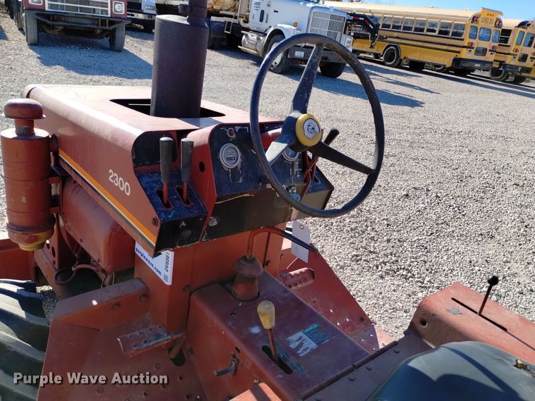 image for item DV6561 1981 Ditch Witch 2300 trencher