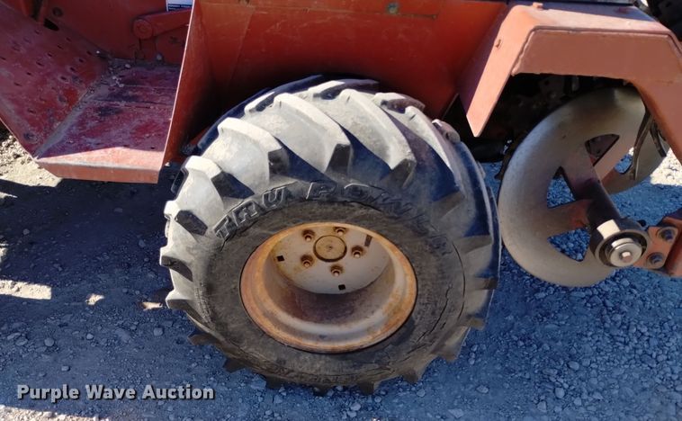 image for item DV6561 1981 Ditch Witch 2300 trencher