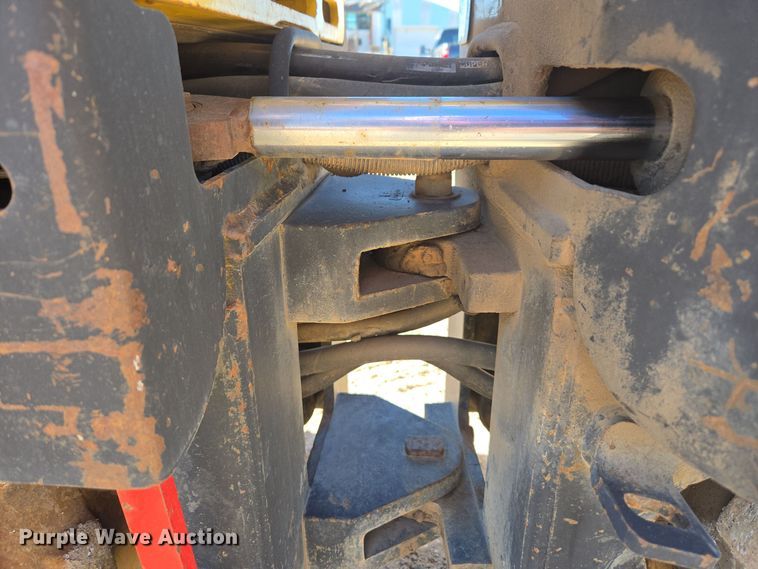 image for item DV6562 2007 Wacker RT trench compactor