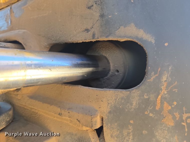 image for item DV6562 2007 Wacker RT trench compactor