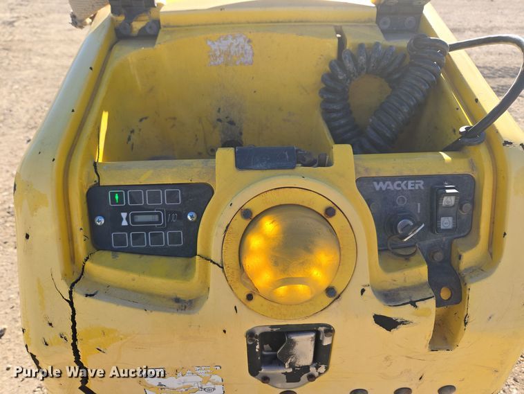 image for item DV6562 2007 Wacker RT trench compactor