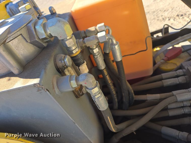 image for item DV6562 2007 Wacker RT trench compactor