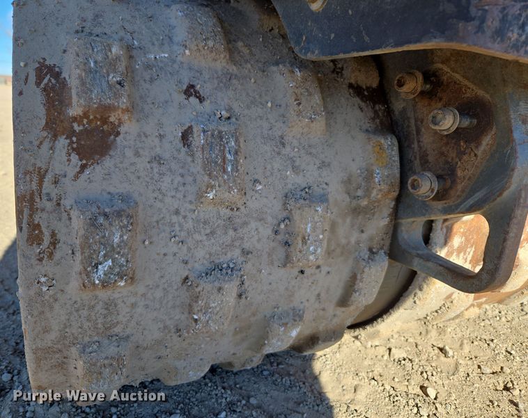 image for item DV6562 2007 Wacker RT trench compactor