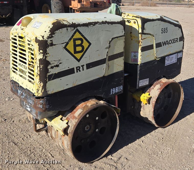 image for item DV6563 Wacker RT trench compactor