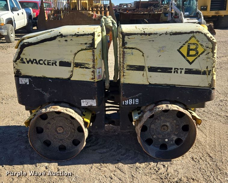 image for item DV6563 Wacker RT trench compactor