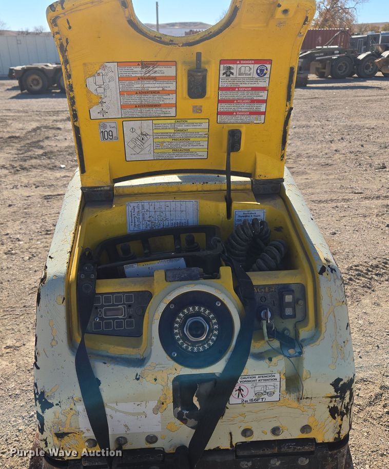 image for item DV6563 Wacker RT trench compactor