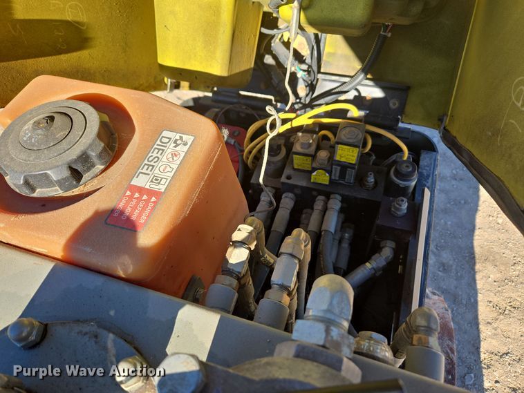 image for item DV6563 Wacker RT trench compactor