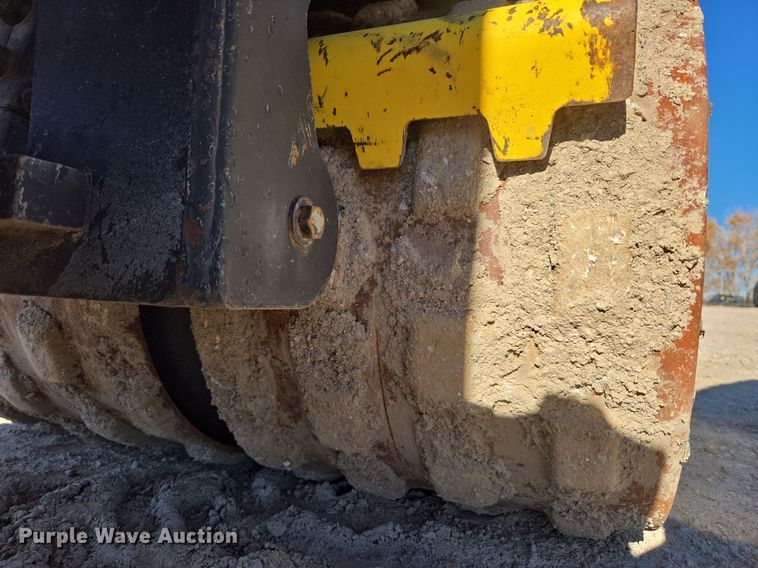 image for item DV6563 Wacker RT trench compactor