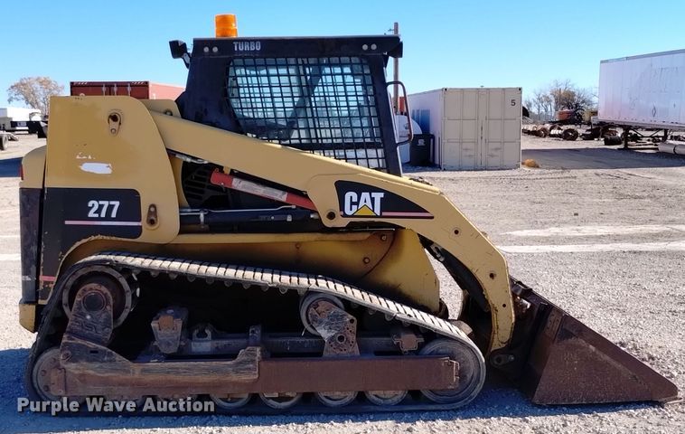 image for item DV6567 2001 Caterpillar 277 tracked skid steer loader