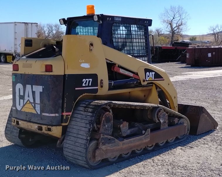 image for item DV6567 2001 Caterpillar 277 tracked skid steer loader