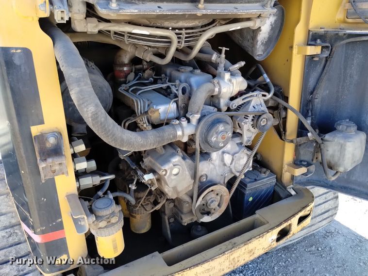 image for item DV6567 2001 Caterpillar 277 tracked skid steer loader