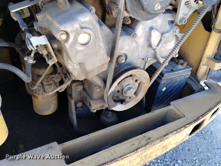 image for item DV6567 2001 Caterpillar 277 tracked skid steer loader