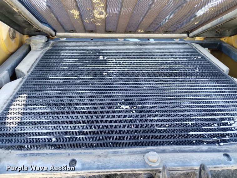 image for item DV6567 2001 Caterpillar 277 tracked skid steer loader