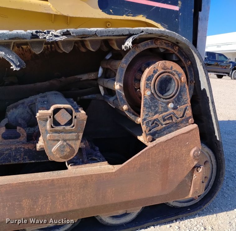 image for item DV6567 2001 Caterpillar 277 tracked skid steer loader