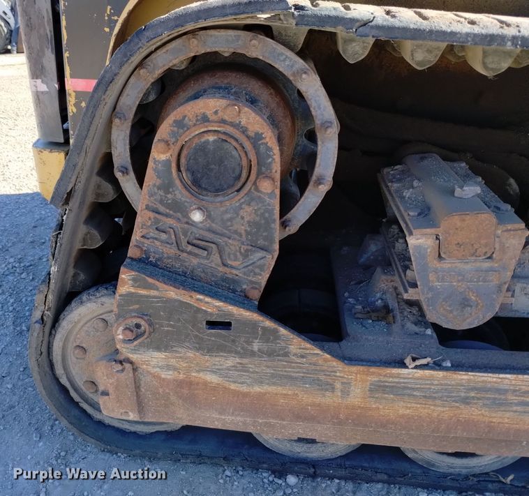 image for item DV6567 2001 Caterpillar 277 tracked skid steer loader