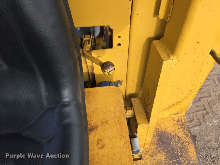 image for item DV6573 1979 Dynapac CA15 single drum vibratory roller