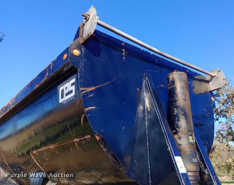 image for item DW0838 2007 CPS end dump trailer