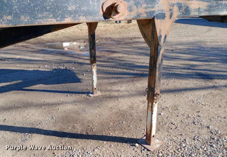 image for item DW0838 2007 CPS end dump trailer